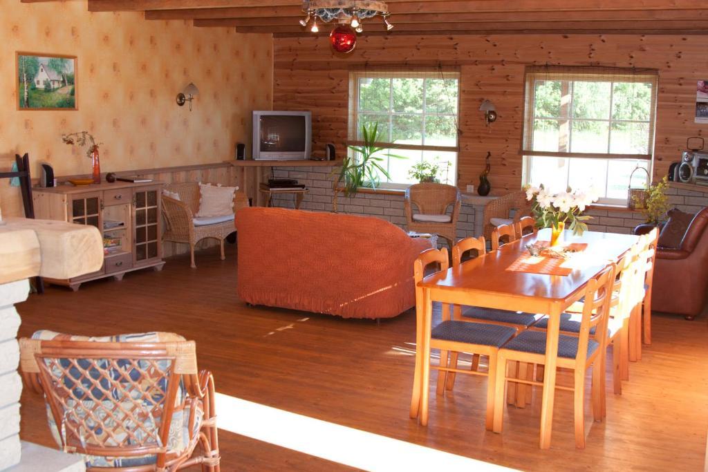 Tonise Holiday Houses Lilbi  Bagian luar foto